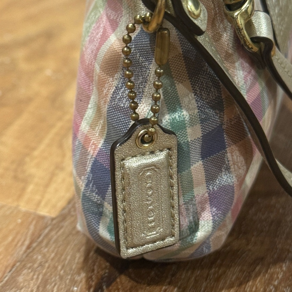 Coach Poppy Daisy Madras Tartan Pastel Plaid Wristlet (w/Strap & Hang Tag)(EUC) - Picture 7 of 12